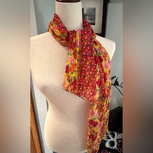 Scarf/Shawl Vibrant Colors and Muti Functional - Picture 2 of 4